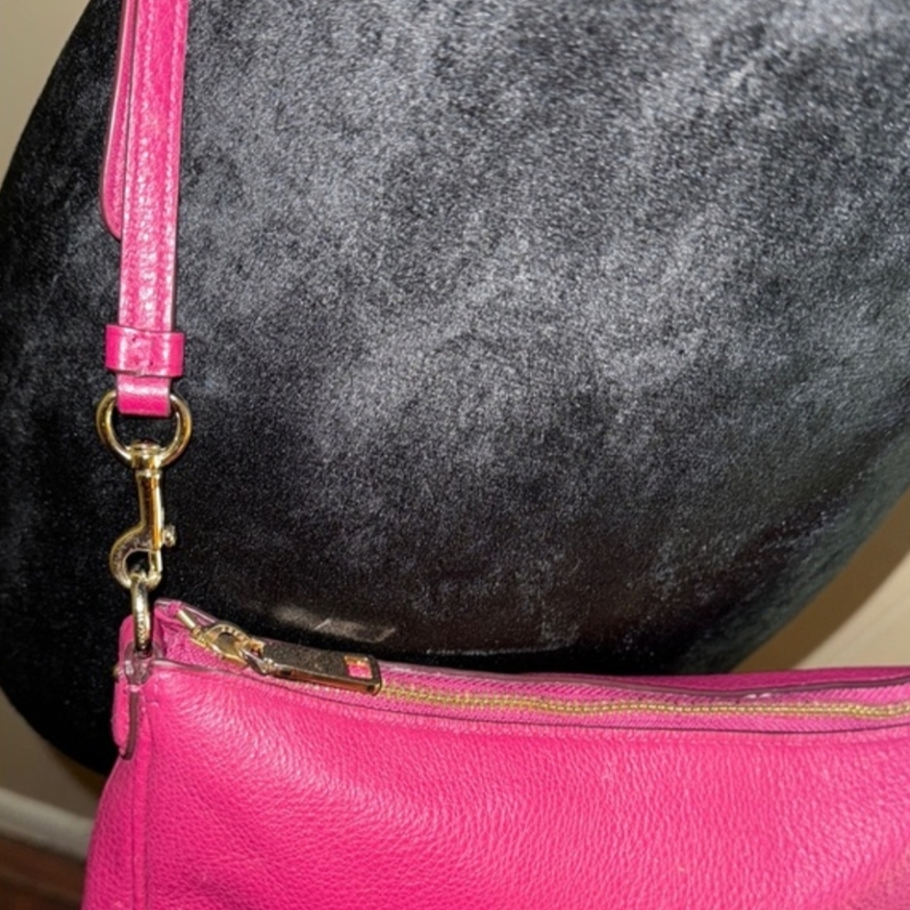 COACH Carrie Raspberry Pebbled Leather Crossbody Bag - Picture 7 of 16